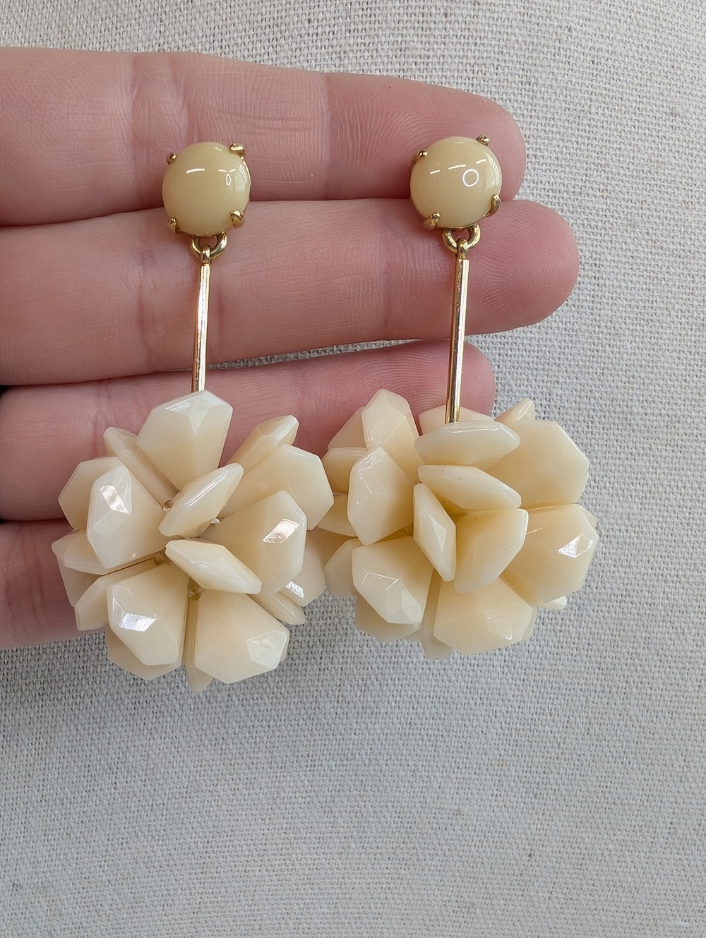 Vintage JCREW Cream Cluster Drop Earrings - Elegant Women's Jewelry